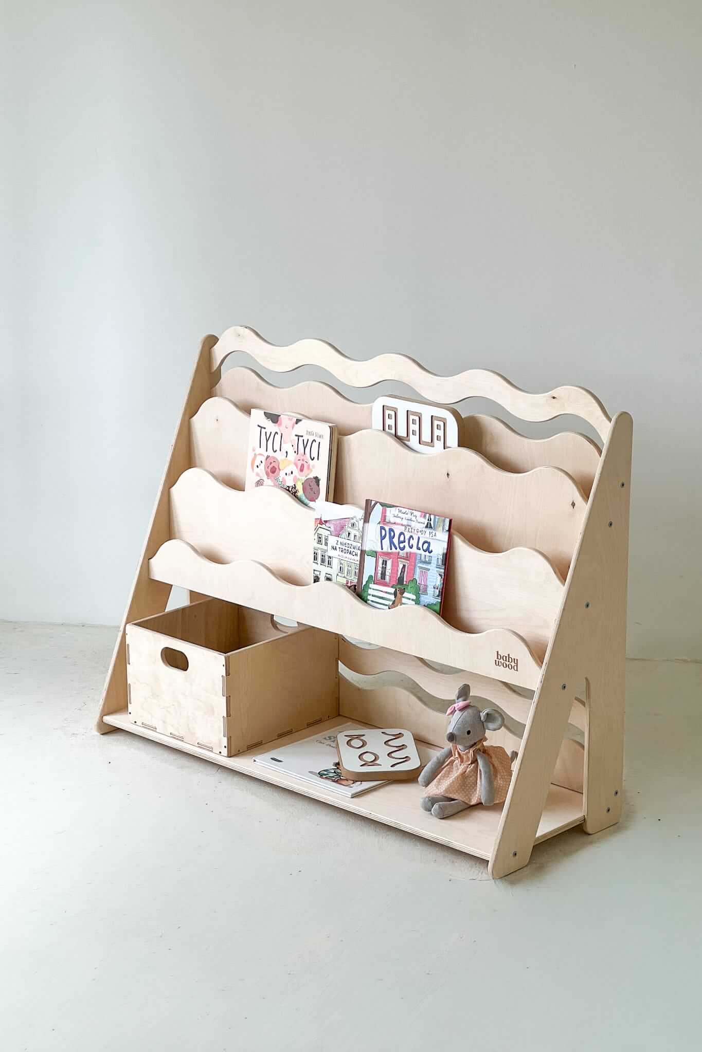 Bücher- und Spielzeugregal "WAVE" aus Holz, versch. Größen
