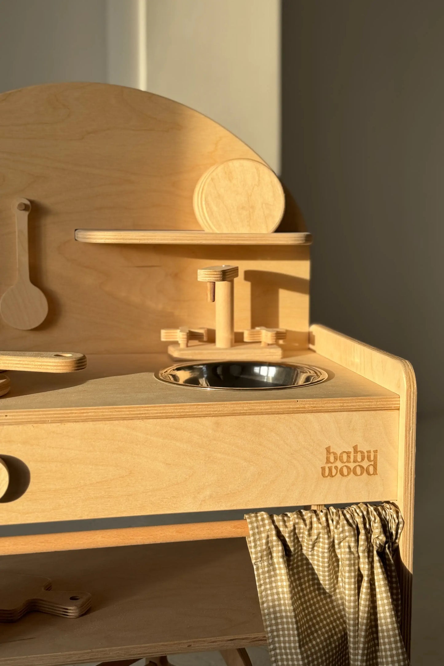 Houten kinderkeuken