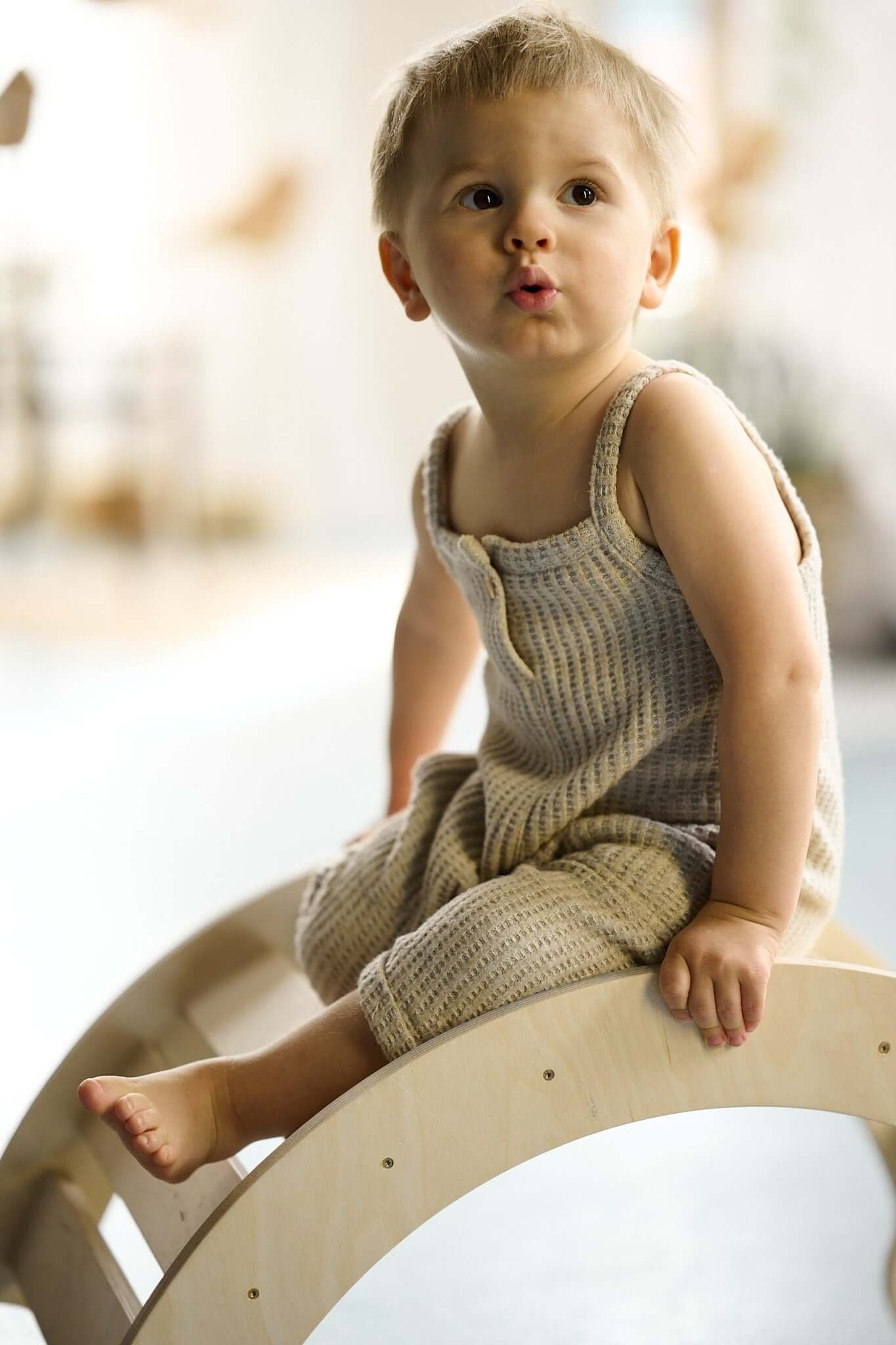 Houten wip voor kinderen, verschillende maten en kleuren