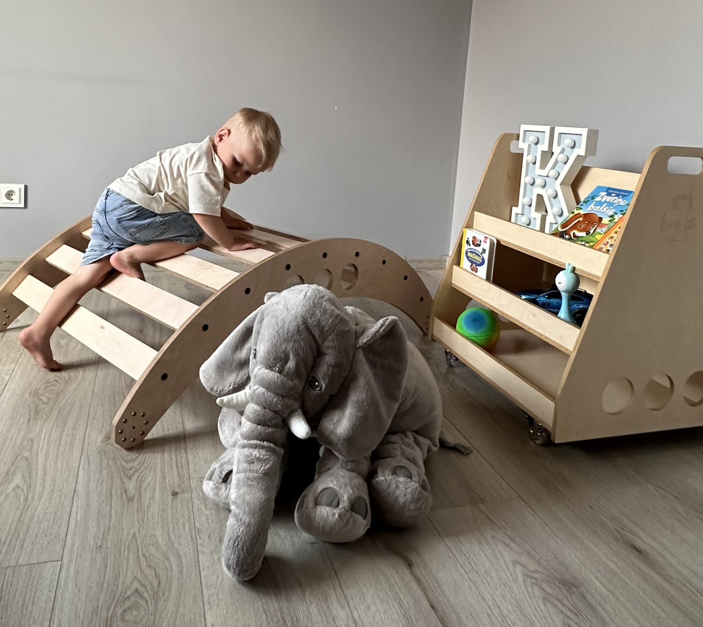 Montessori plank op wielen