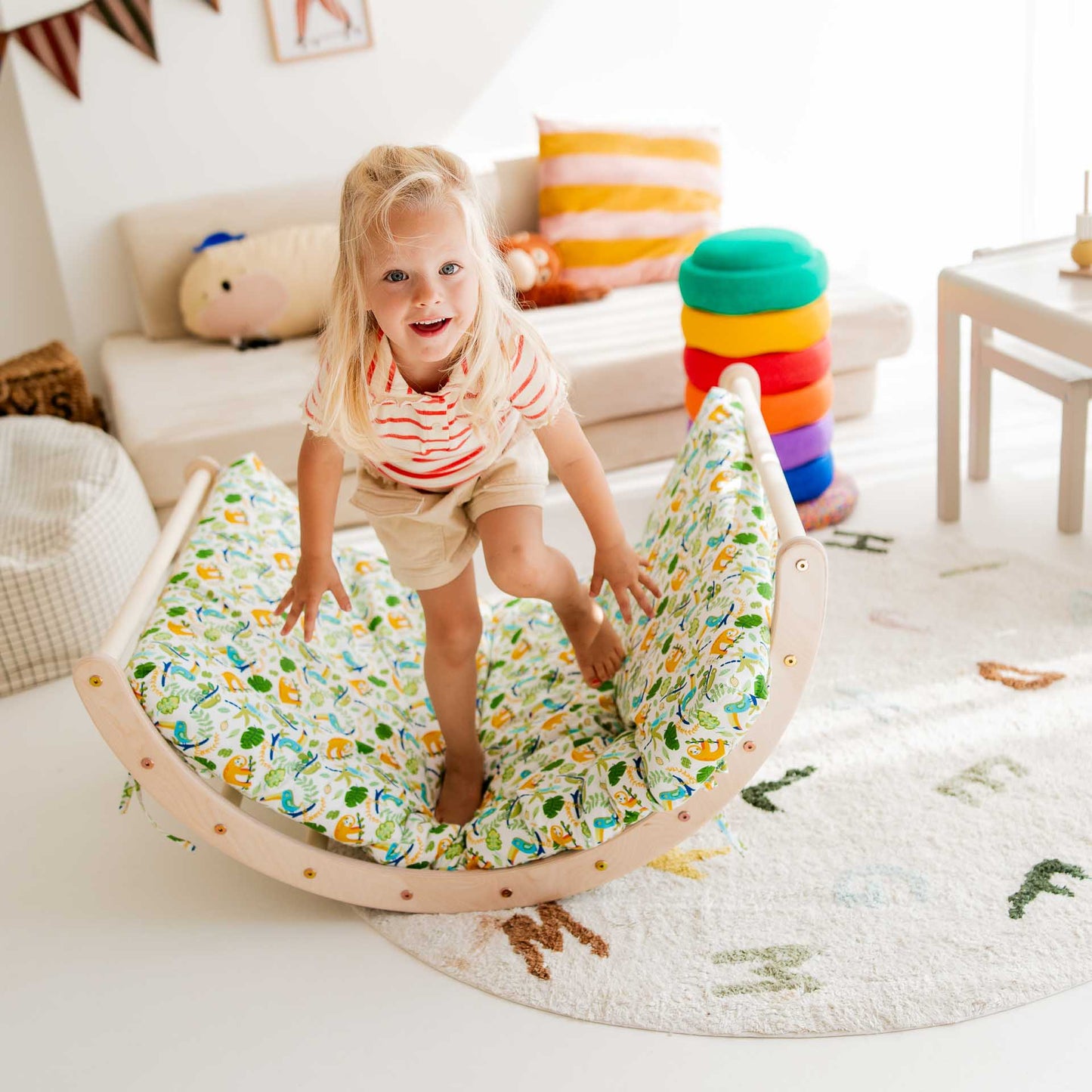Lion climbing set - climbing triangle, chicken ladder & arch