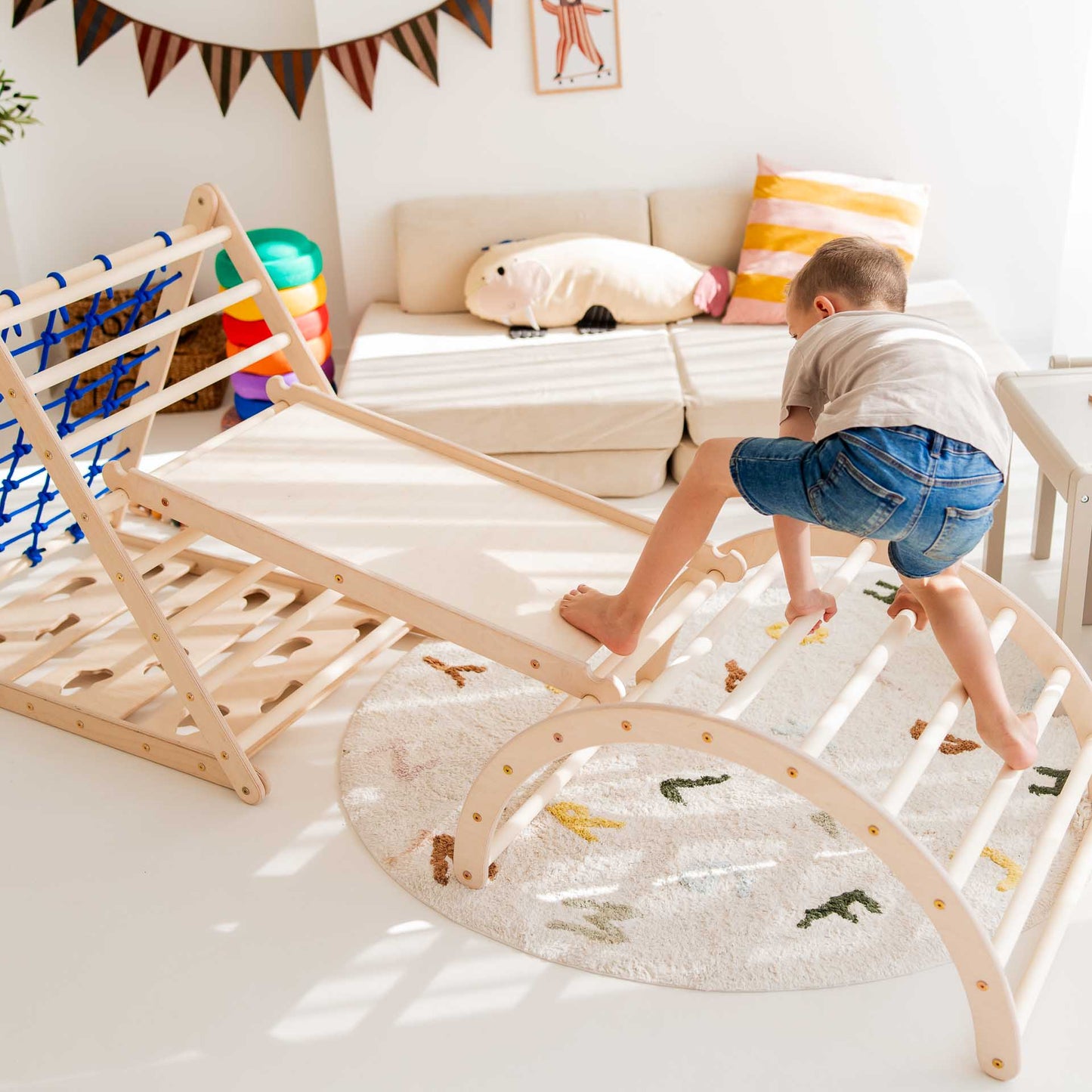 Lion climbing set - climbing triangle, chicken ladder & arch