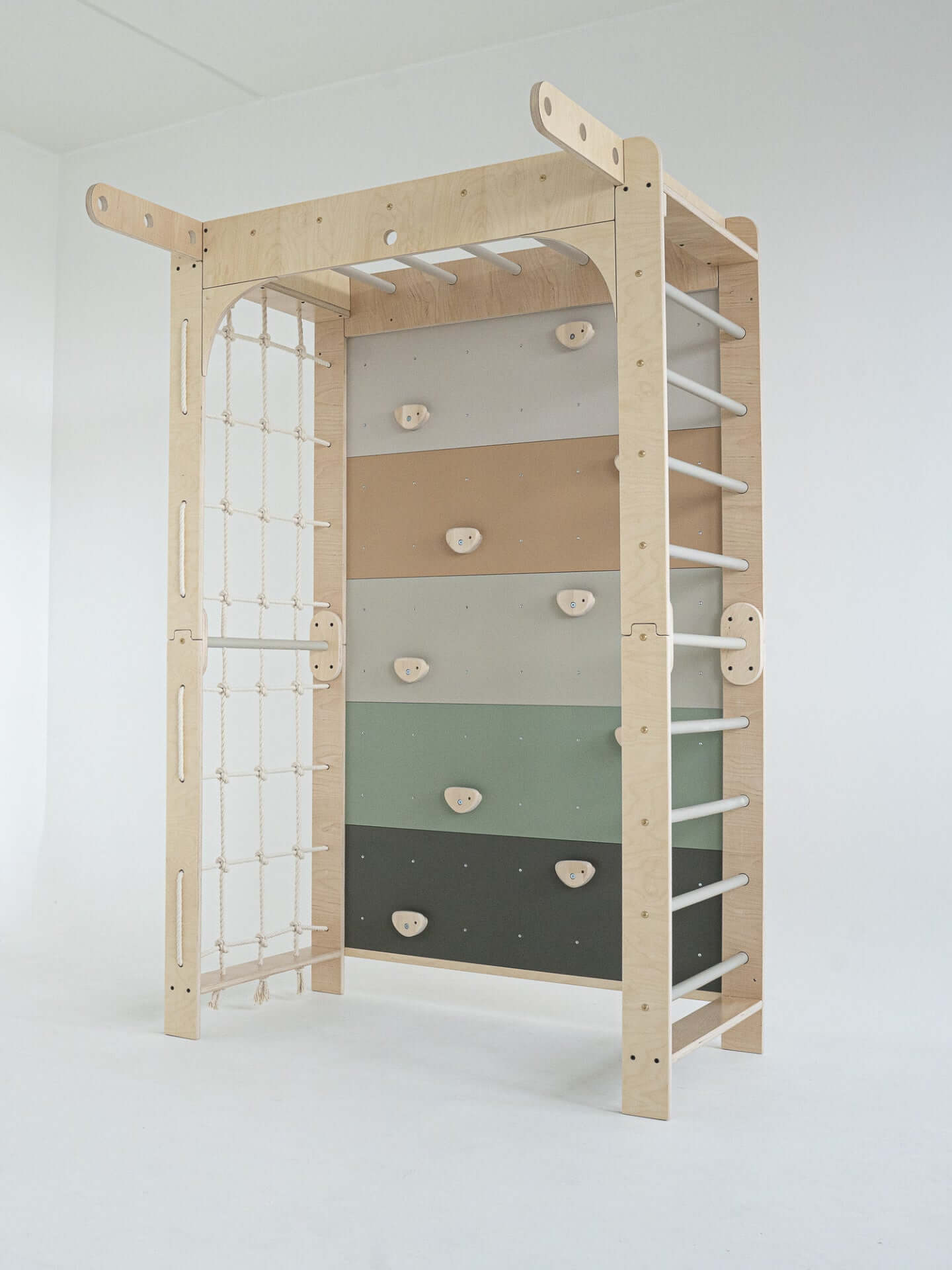 Kletterwand Klimby "Entdecker" für den Indoor Spielplatz, bunte Boulderwand für kleine Abenteurer.
