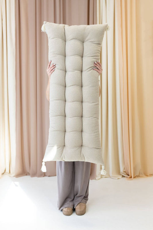 LIMITIERT BouclĂ© Kissen fĂŒr Holzwippe, versch. Farben und GröĂen