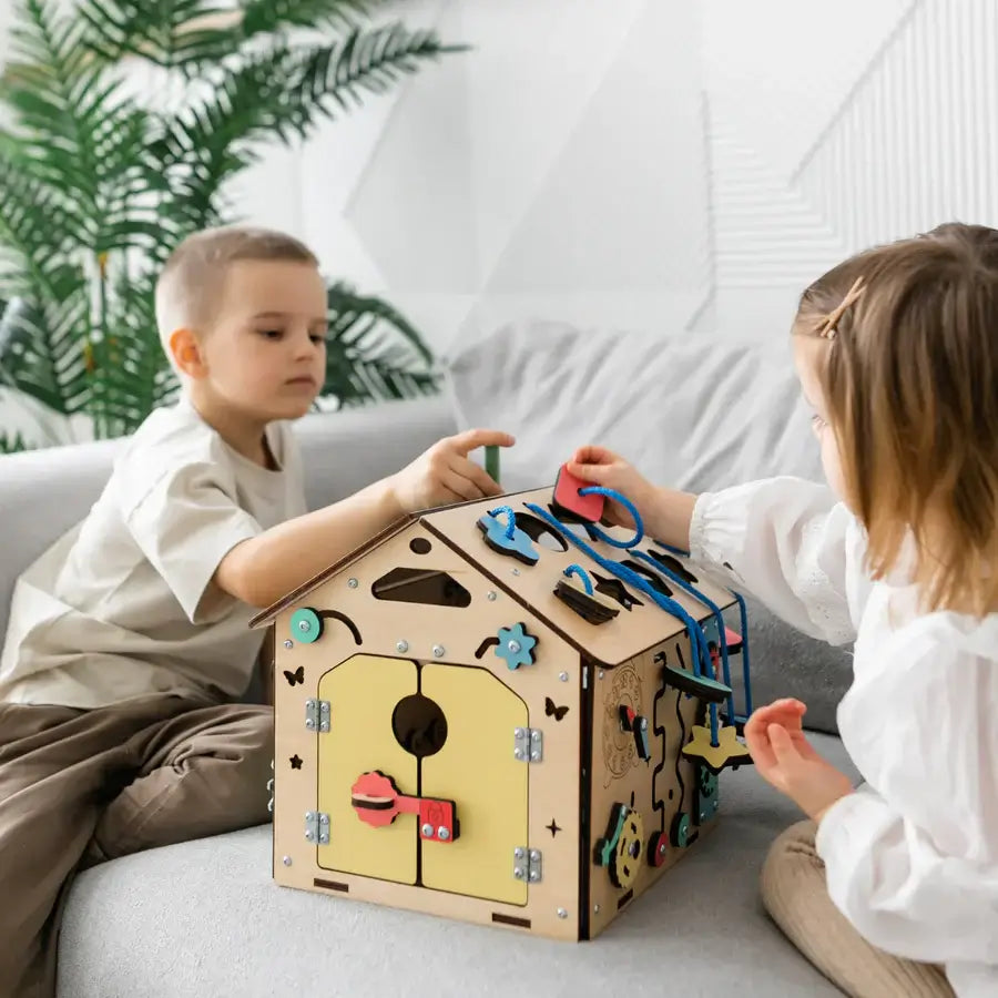 Motor Skills House / Activity Board Mini