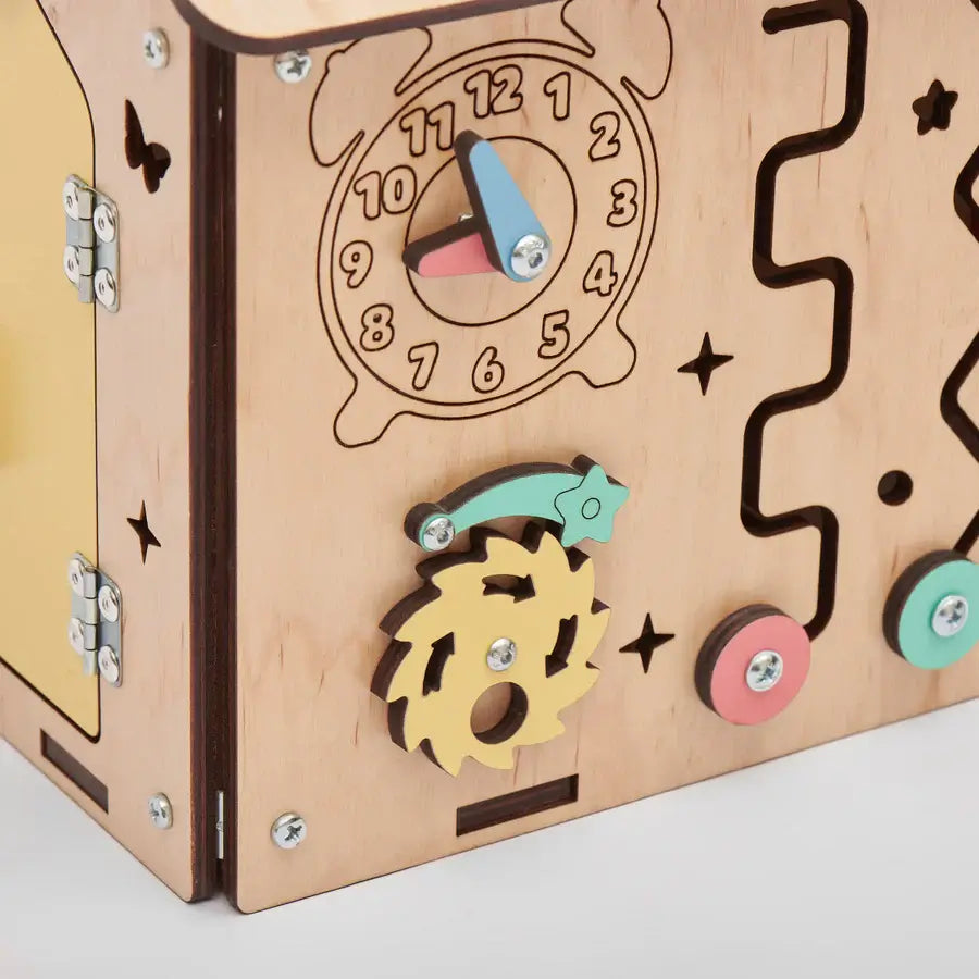 Motor Skills House / Activity Board Mini