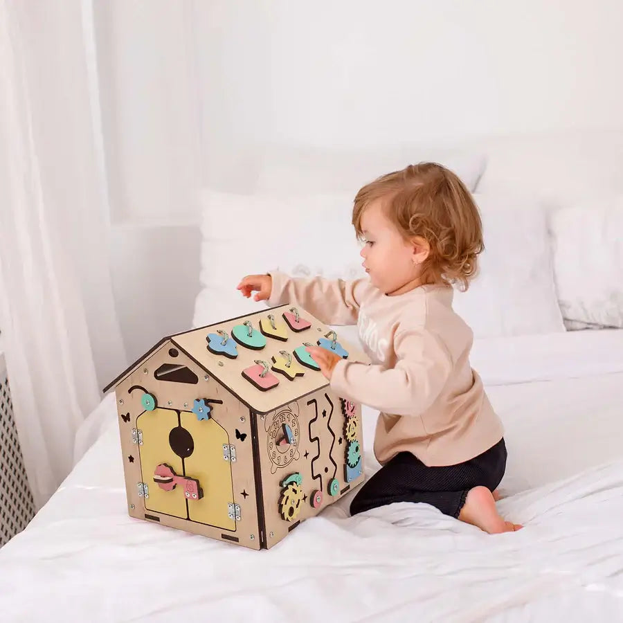 Motor Skills House / Activity Board Mini