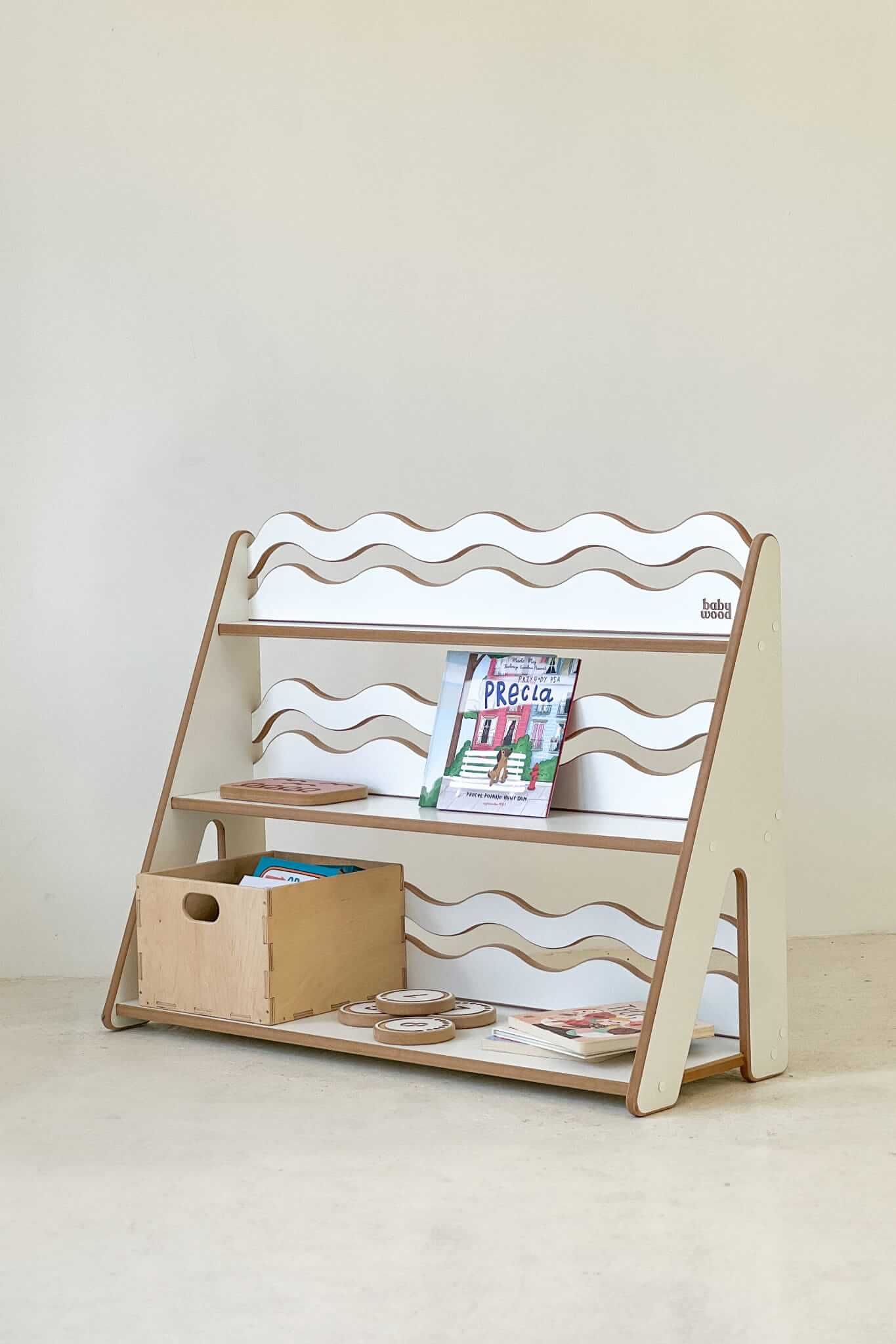 Spielzeugregal "WAVE" aus Holz, versch. Größen
