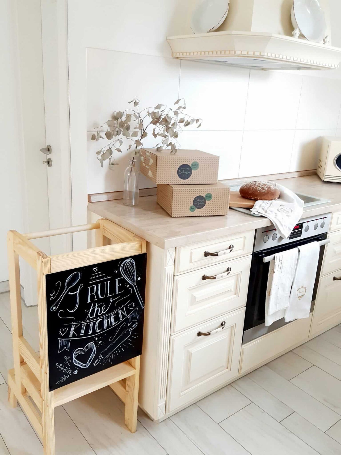 MeowBaby® leertoren keukenhulp met bord voor kinderen, verschillende kleuren
