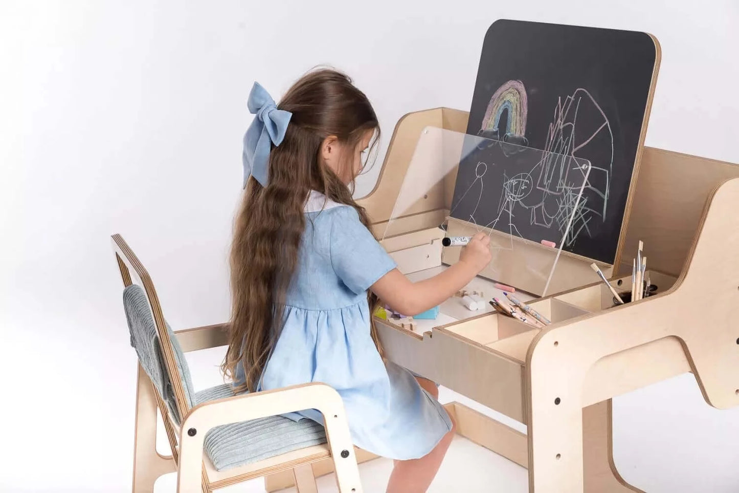 Set schrijf- en tekentafel met stoel "Ina"