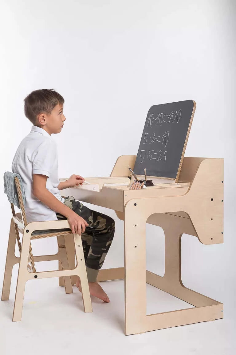 Montessori schrijf- en tekentafel "Ina"