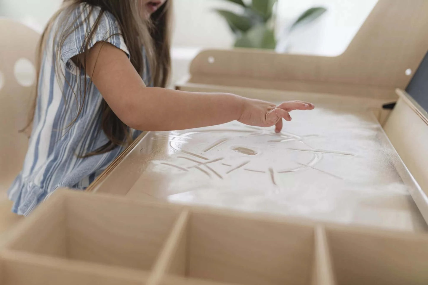 Montessori schrijf- en tekentafel "Ina"