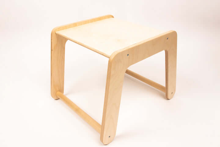 Table & chair for wall bars