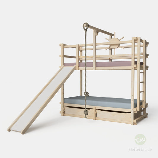 Abenteuer-Etagenbett aus Holz mit Rutsche
