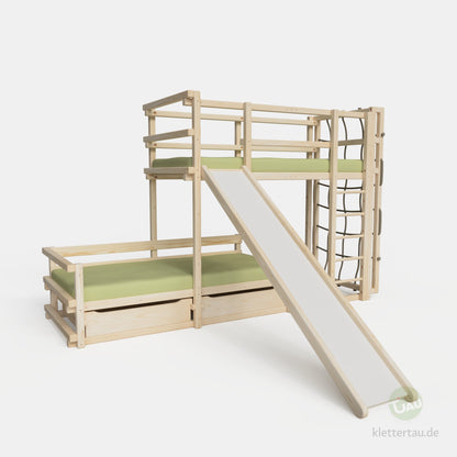 Etagenbett aus Holz  halb versetzt