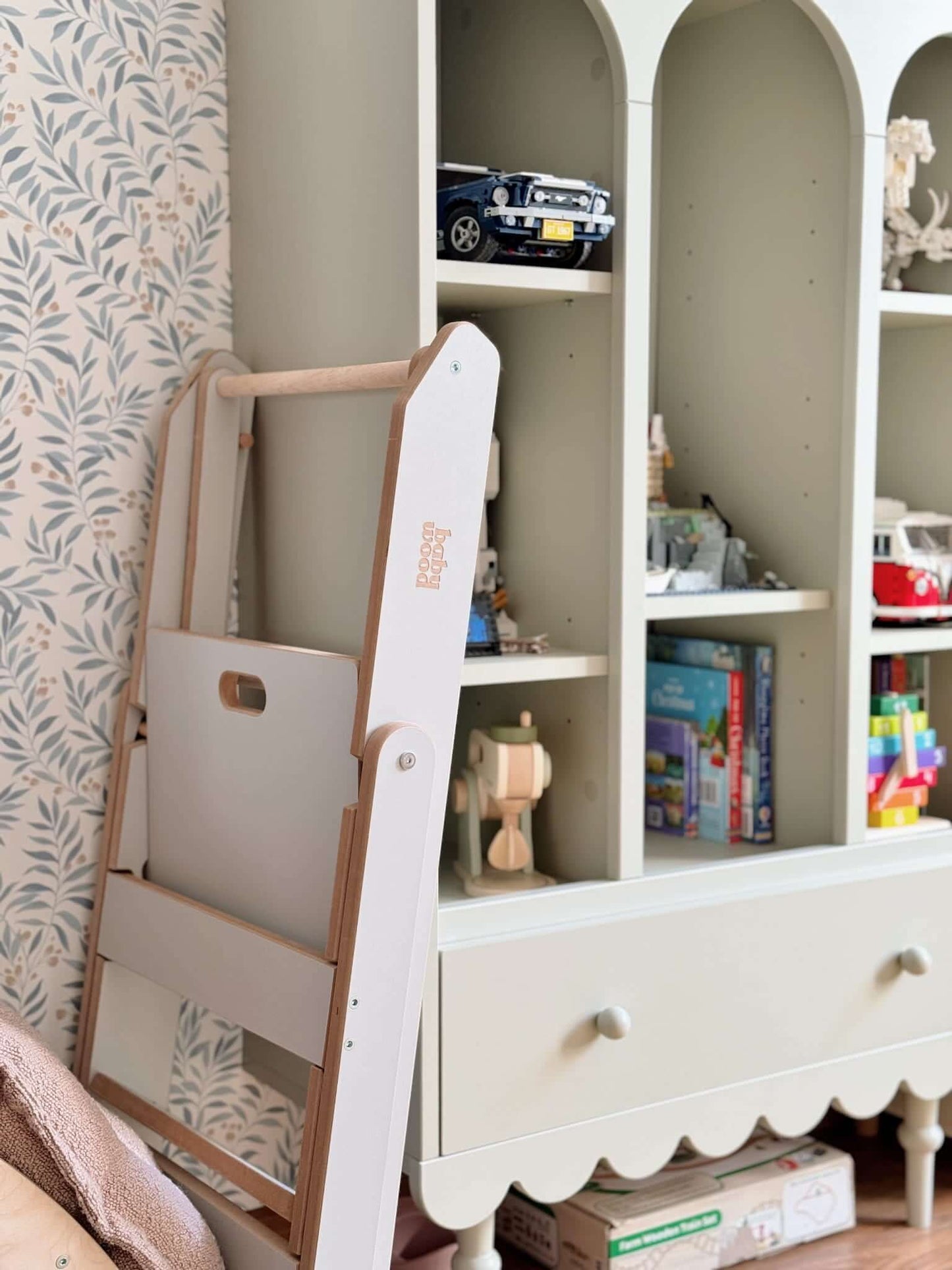 Faltbarer Küchenhefer, versch. Farben, extradünn