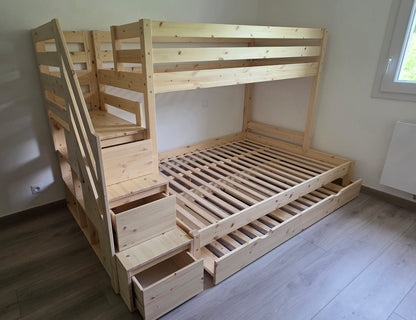 Holz Etagenbett HANNES für 3 Personen mit Stufenregal, 80x200 cm & 120x200 cm, versch. Farben