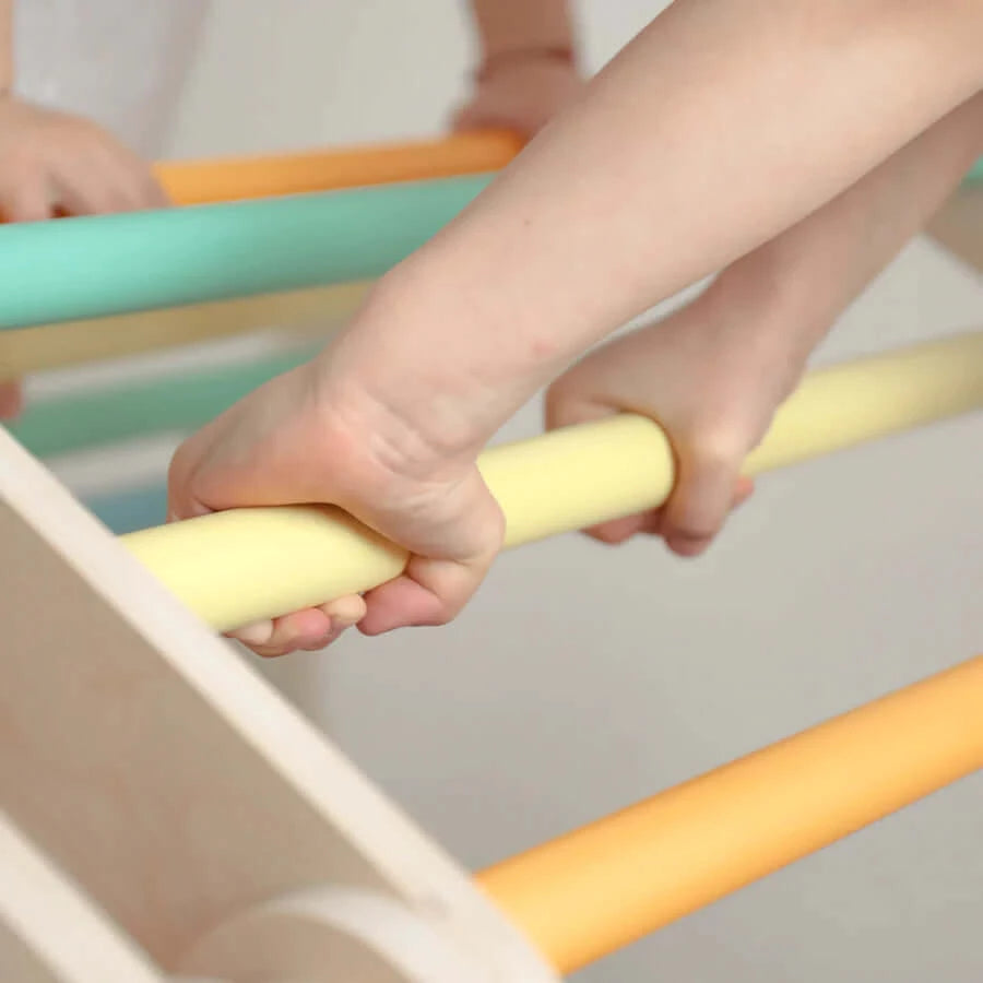 Climbing frame "M" for children, various colors