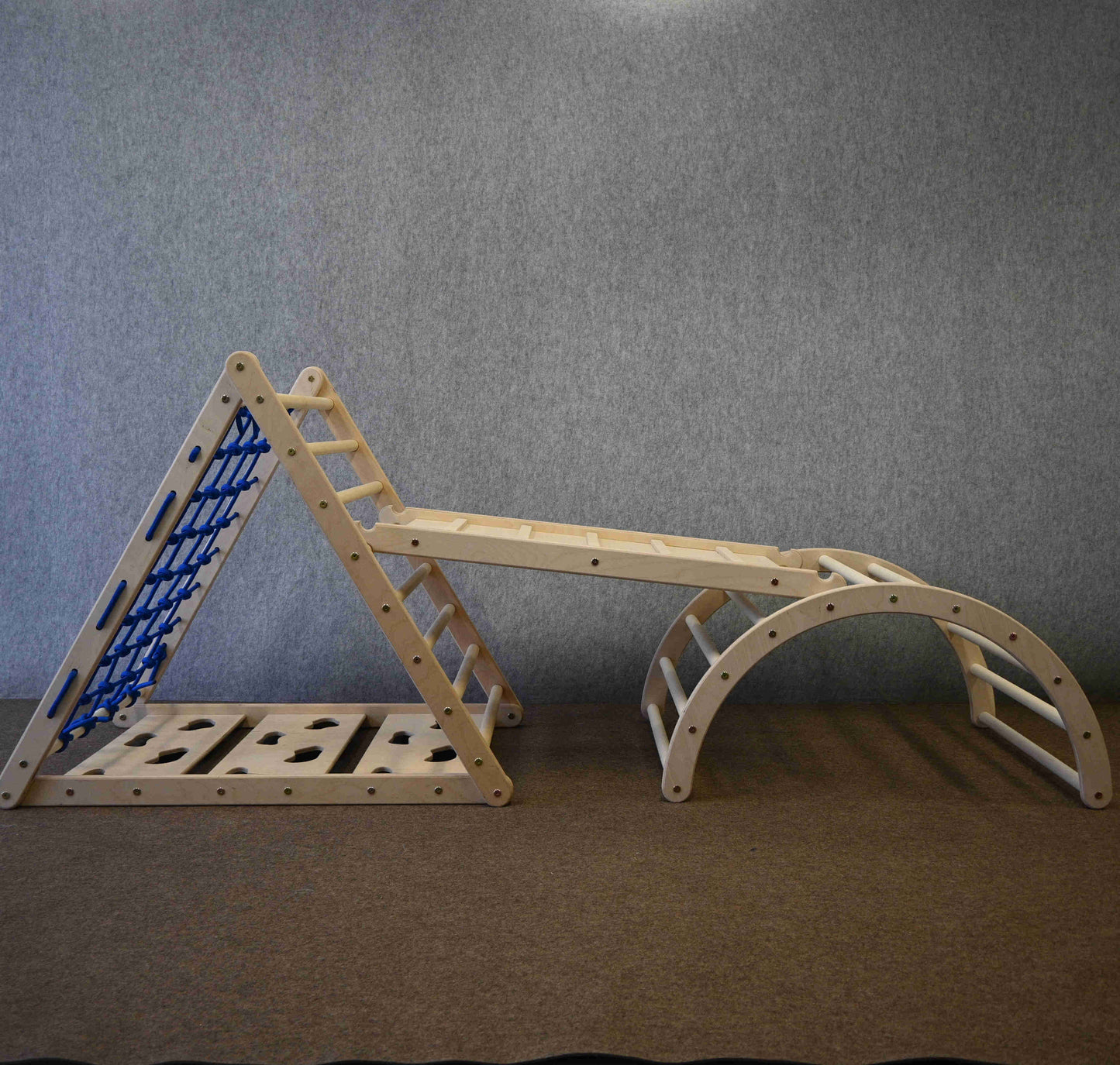 Climbing set lion - climbing triangle, chicken ladder &amp; arch, various rope colors