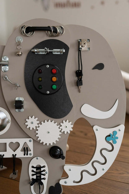 Motorikbrett / Motorikwand Elli Elefant