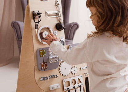 Motorikbrett / Motorikwand Lui Lama