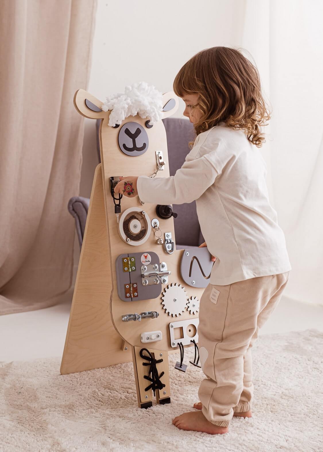 Motorikbrett / Motorikwand Lui Lama