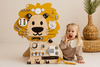 Motorikbrett / Motorikwand Leo Löwe