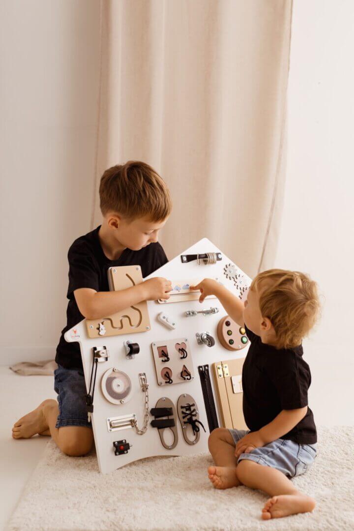 Motor skills board / motor skills wall Sweet Home XL