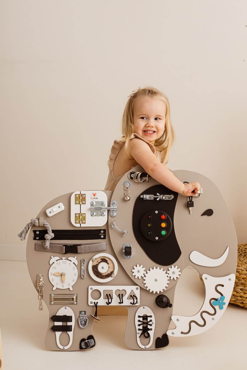 Motorikbrett / Motorikwand Elli Elefant