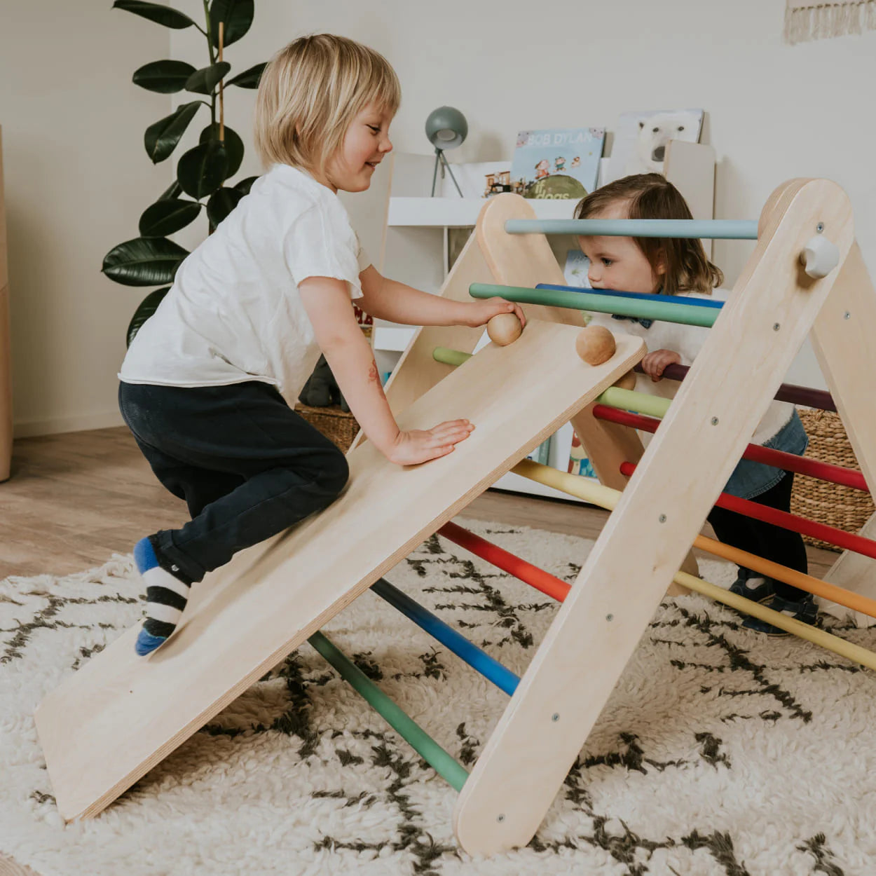 Pikler Kletterdreieck mit Rampe & Sprossenwand