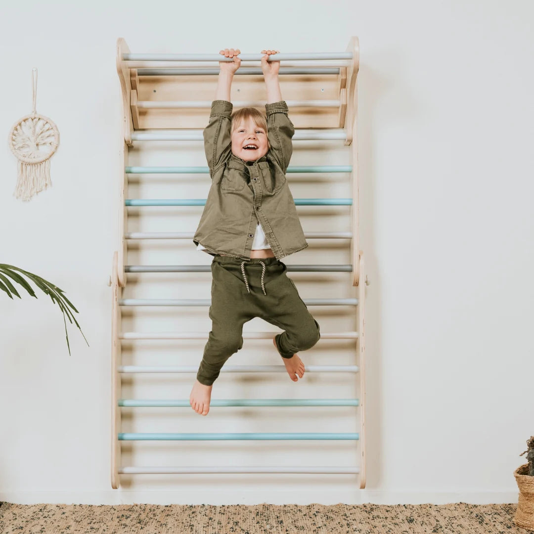 Pikler Kletterdreieck mit Sprossenwand