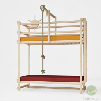 Abenteuer-Etagenbett aus Holz – extra hoch