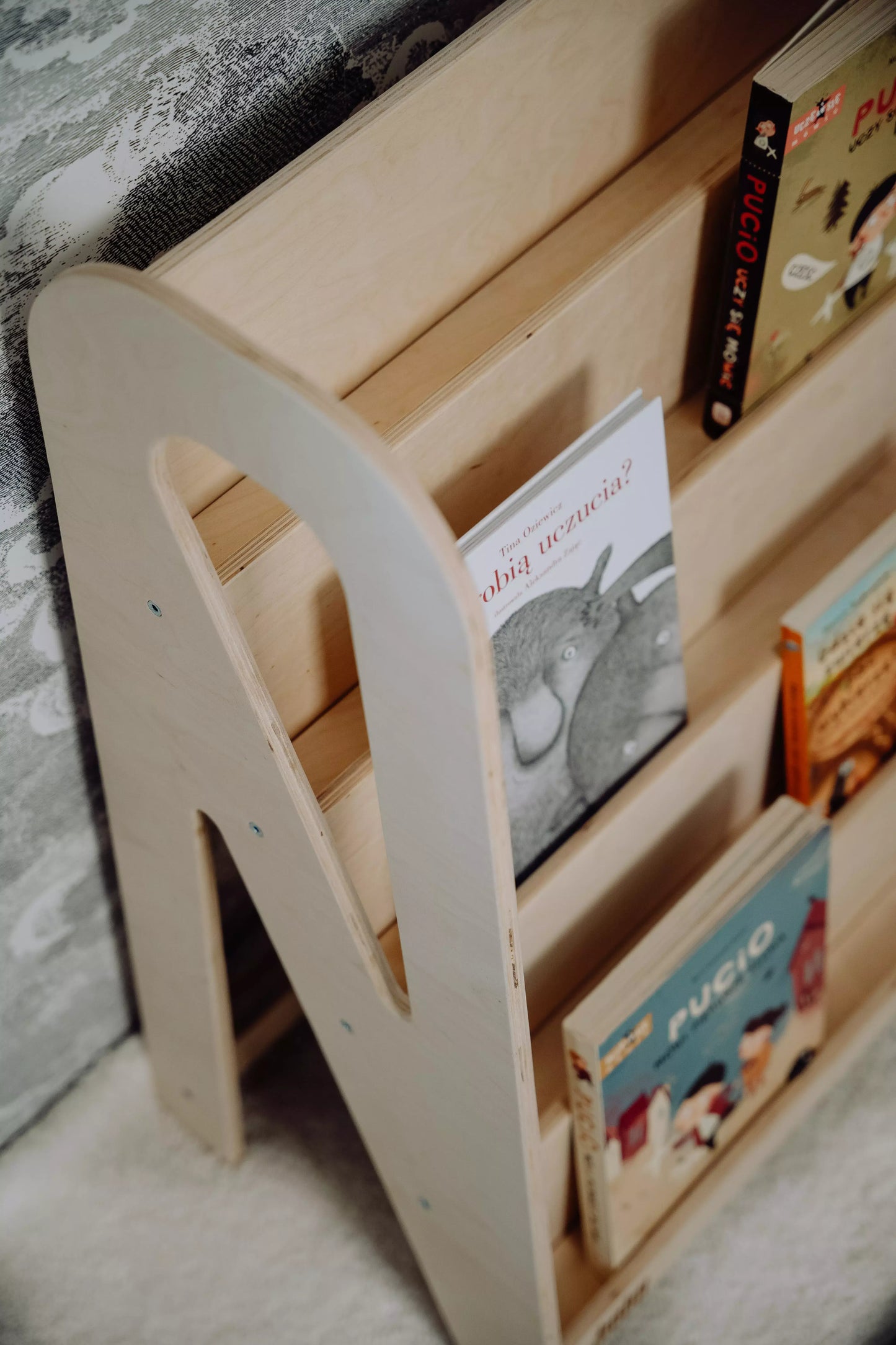 Bookshelf for children, various sizes &amp; colors