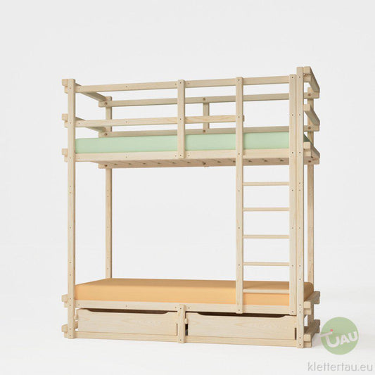 Etagenbett aus Holz  - extra hoch