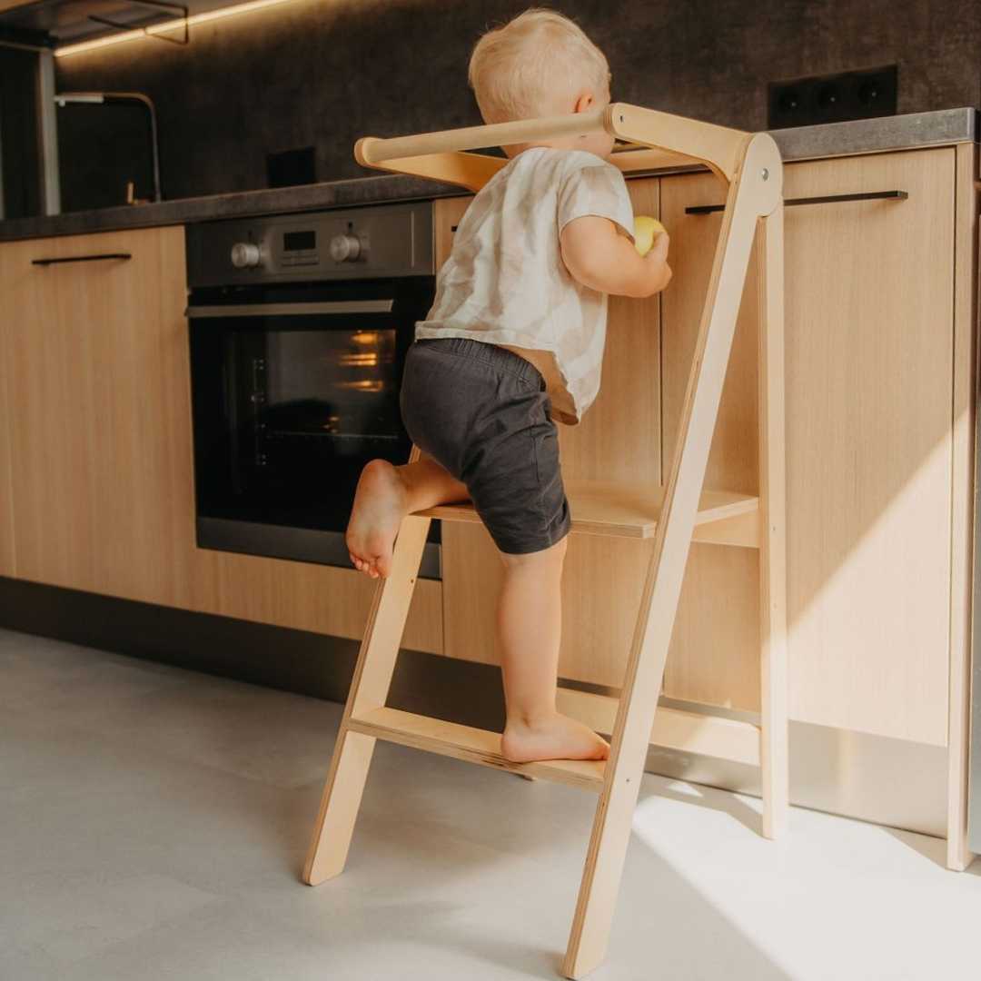 Faltbarer Montessori Lernturm, versch. Farben
