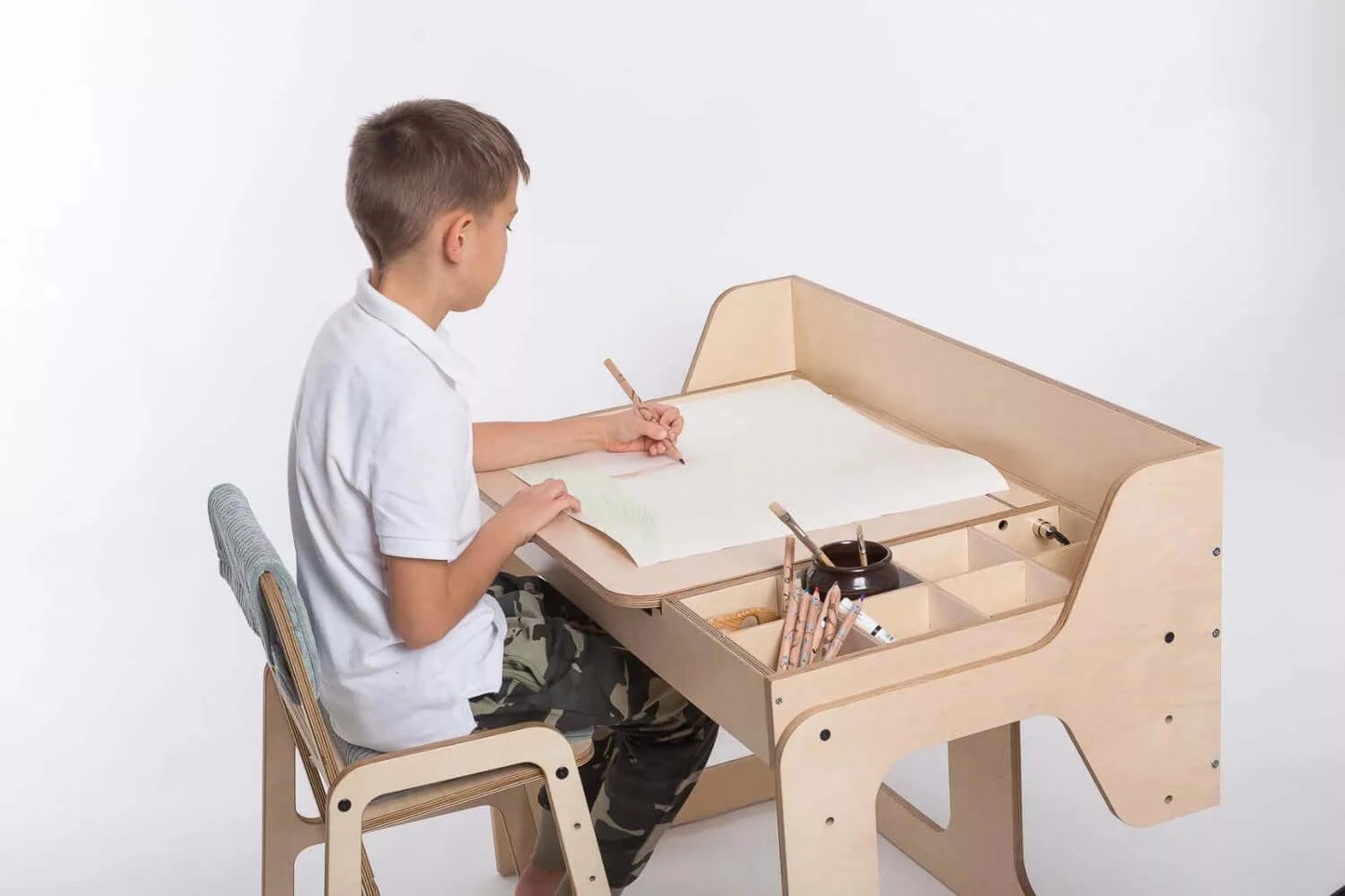 Set schrijf- en tekentafel met stoel "Ina"